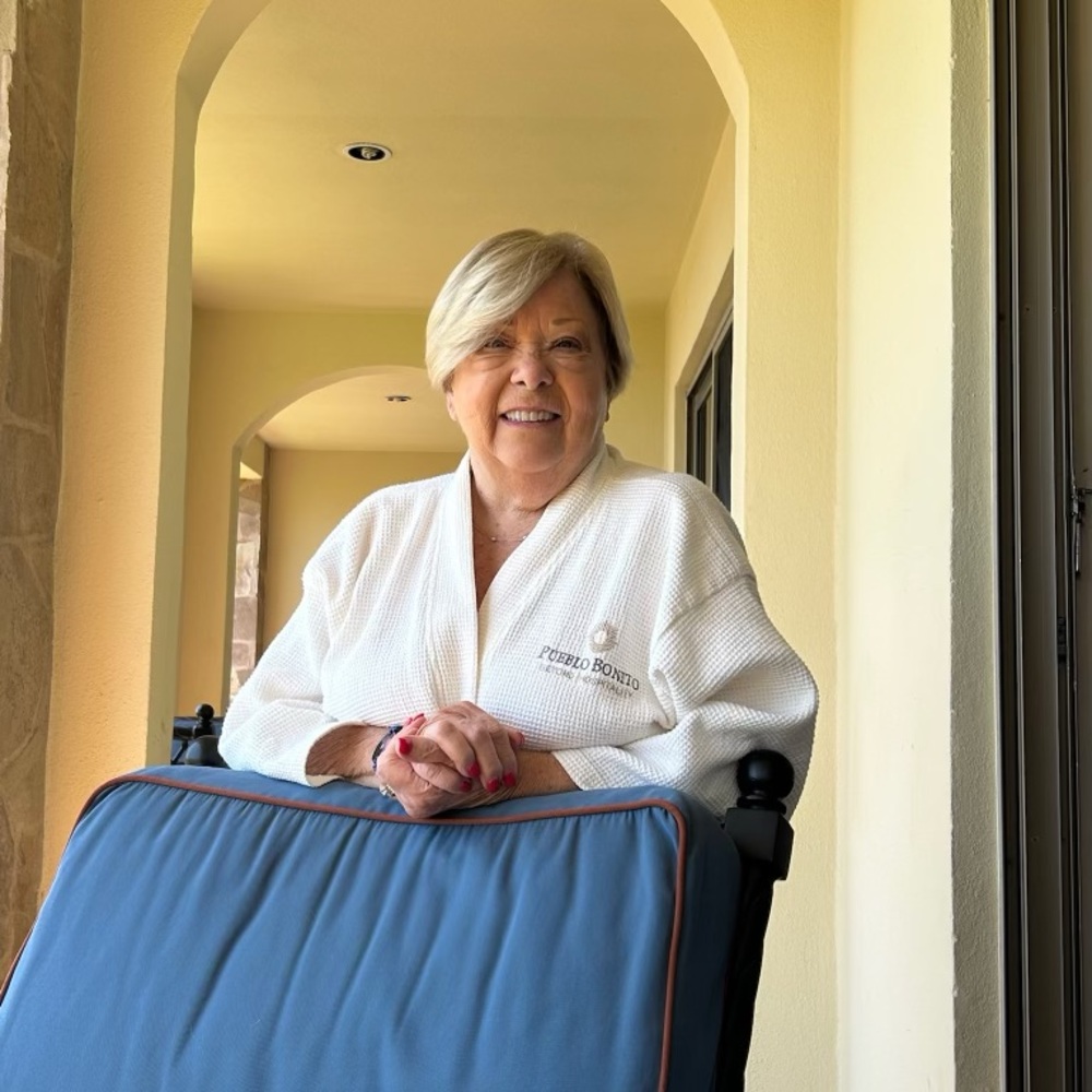 Meet your Posher, Carrol